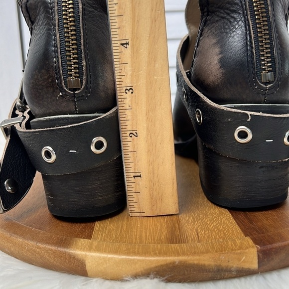 FREEBIRD l Carsen Blackish Leather Ankle Bootie Size 8 Western Country Bo… - Picture 7 of 13